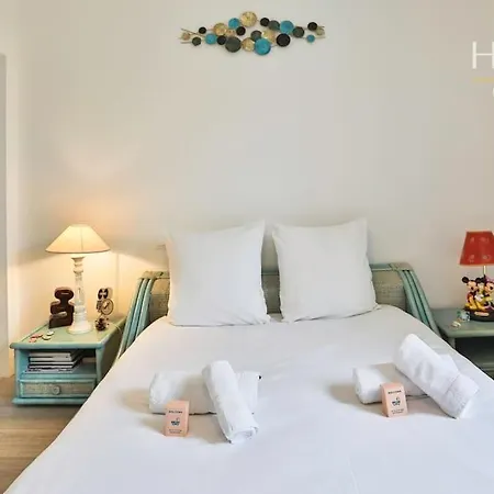 La Viniere - Avec Piscine فيلة