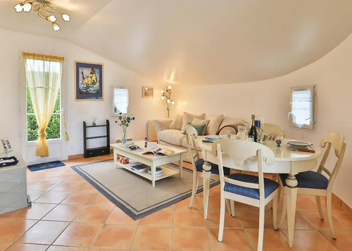 La Vinière - Avec Piscine *