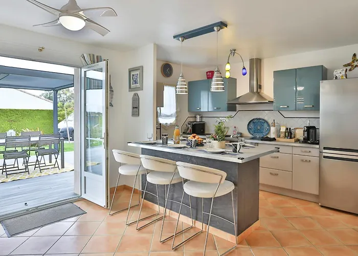 La Vinière - Avec Piscine *